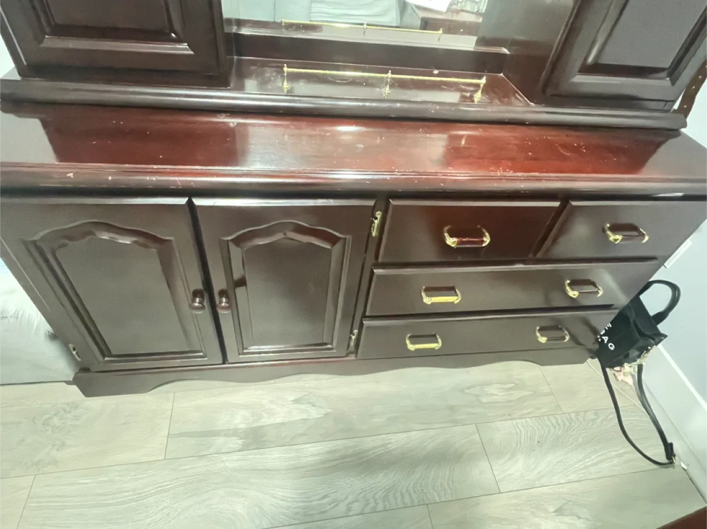 Dark Wood Vanity with Mirror image indicator(3)