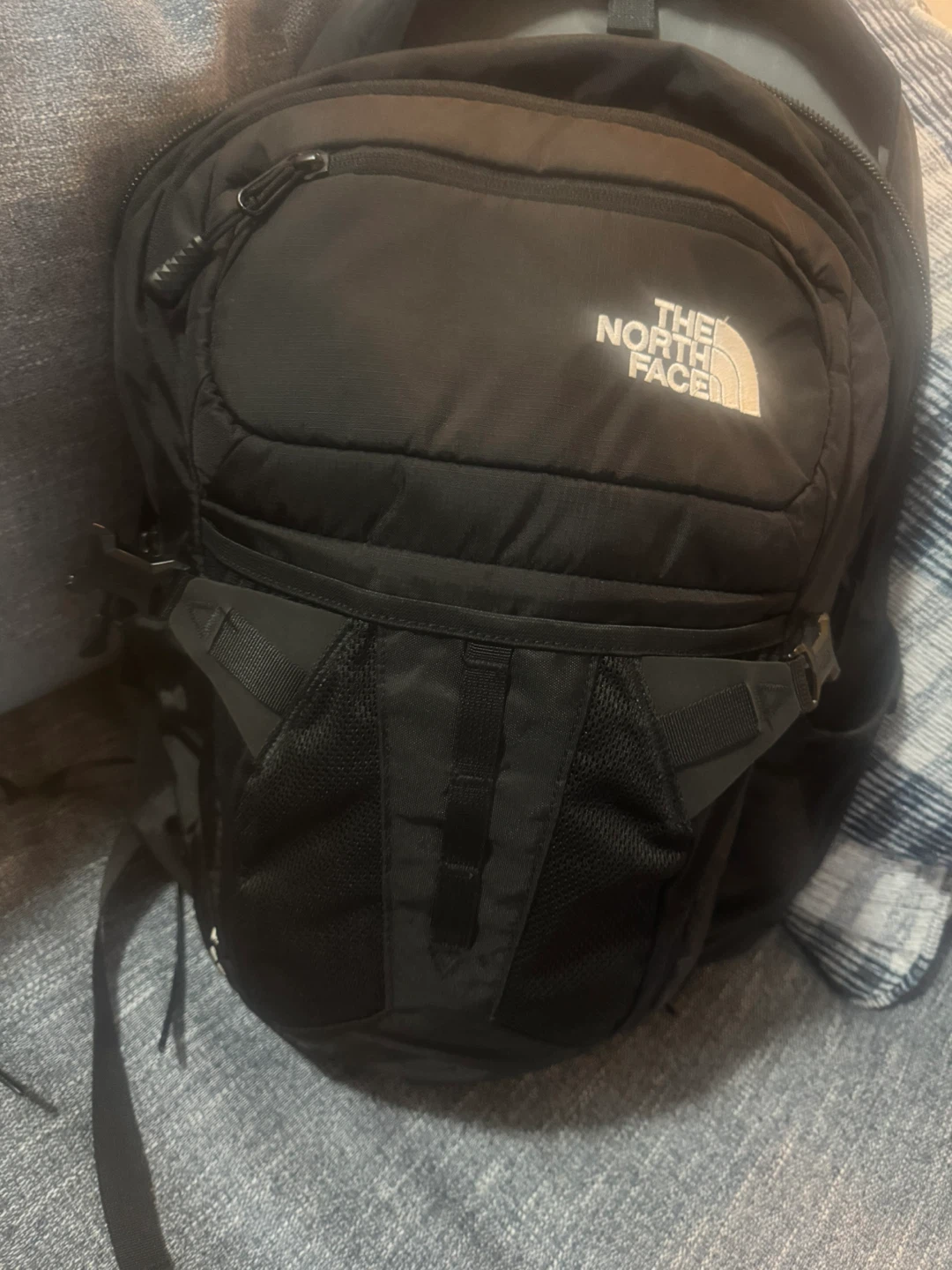 The North Face Recon Backpack - Black - photo 5