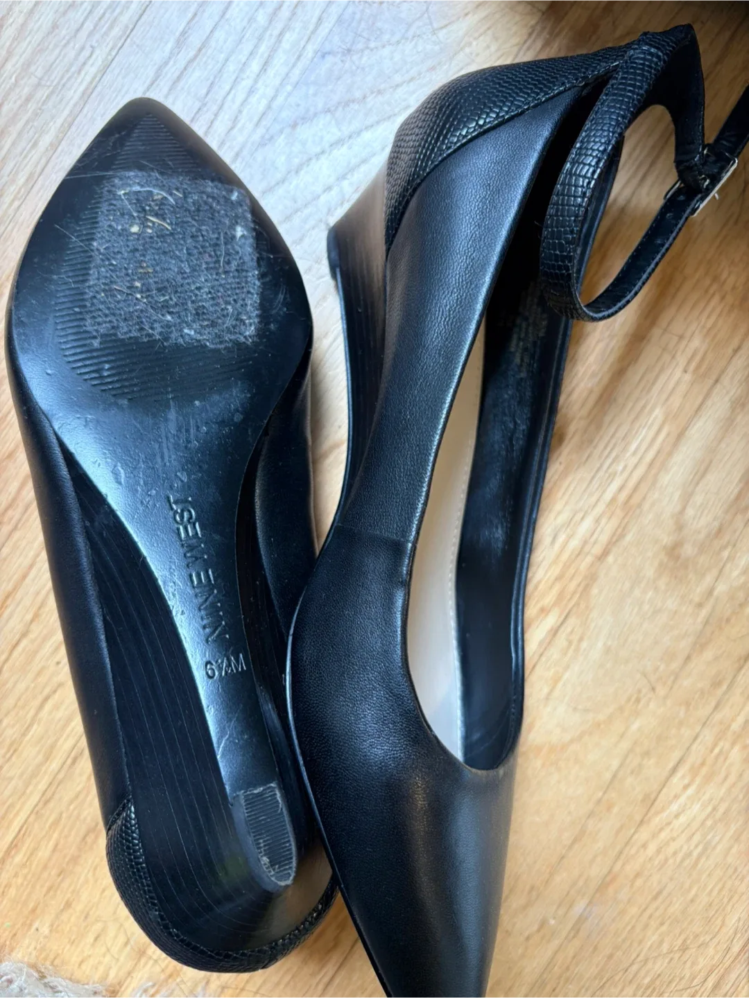 Nine West Black Heels - Size 6.5M 🧡 image indicator(2)