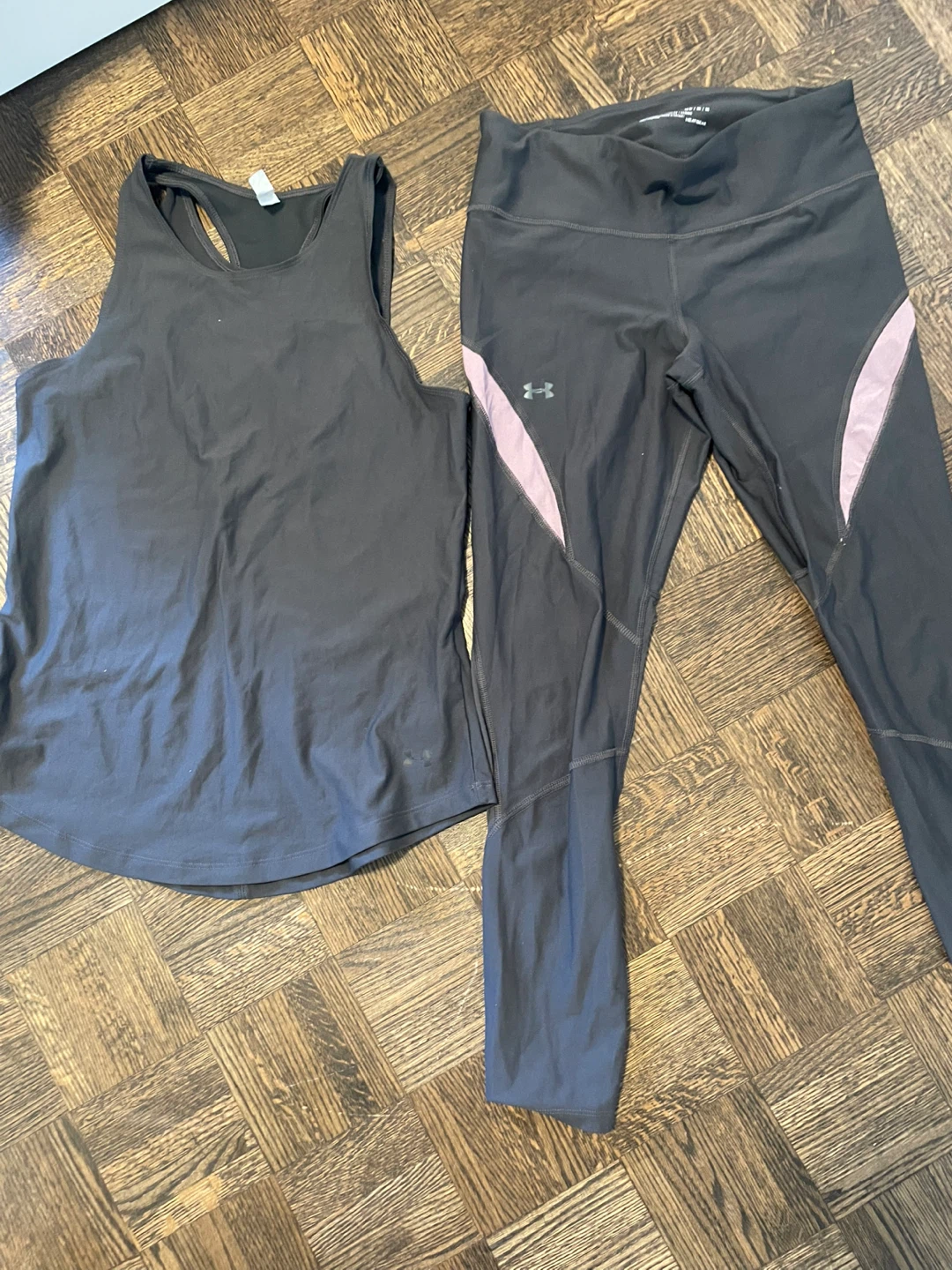 Under Armour Tank Top & Leggings Set
