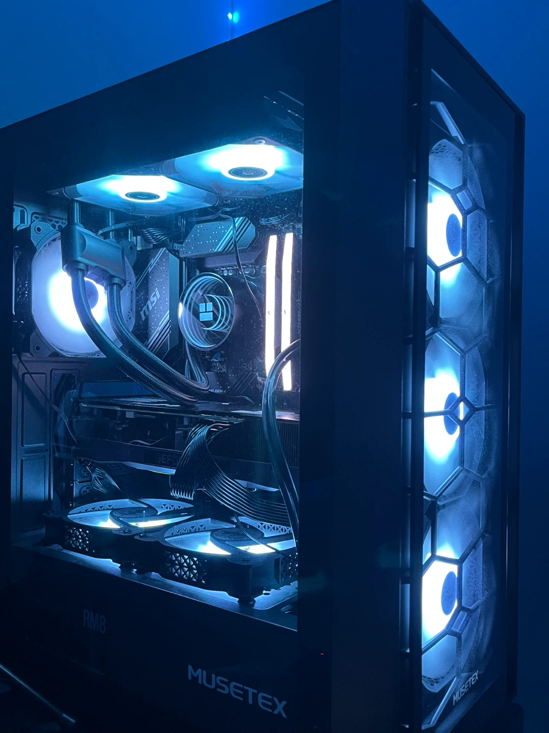 1440p beast gaming pc - photo 2