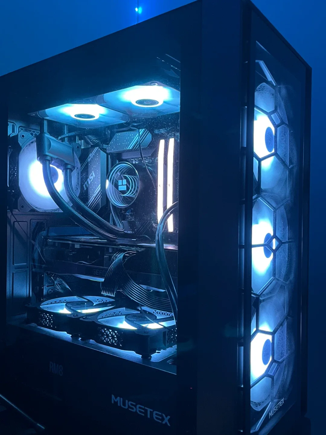 1440p beast gaming pc image indicator(2)