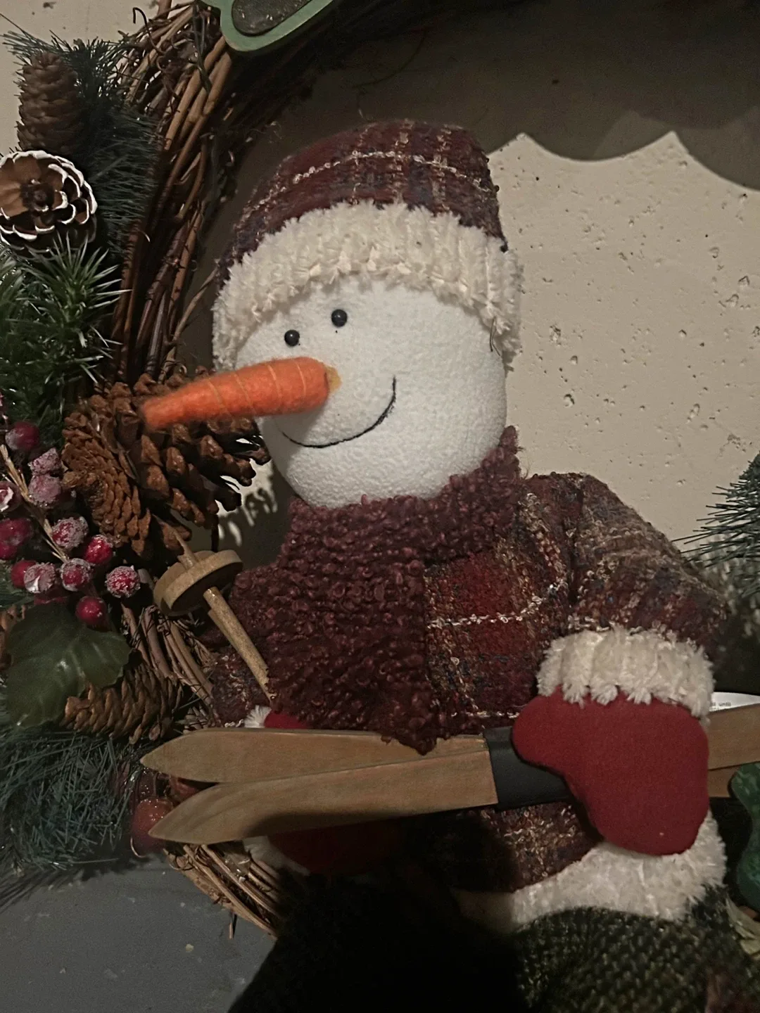 Noel Christmas Wreath with Snowman image indicator(7)