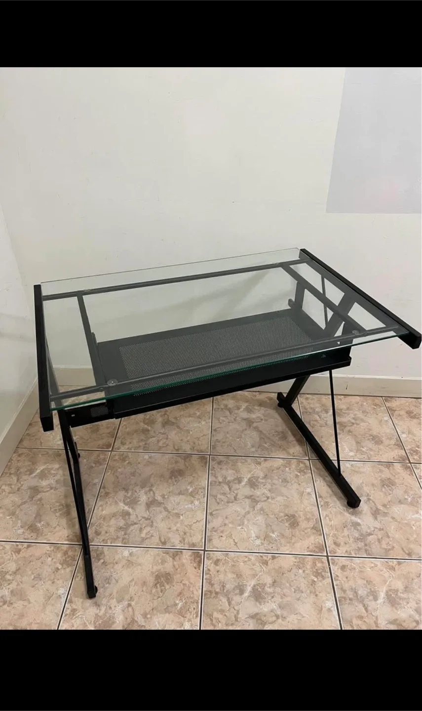 Black Metal & Glass Desk image indicator(2)