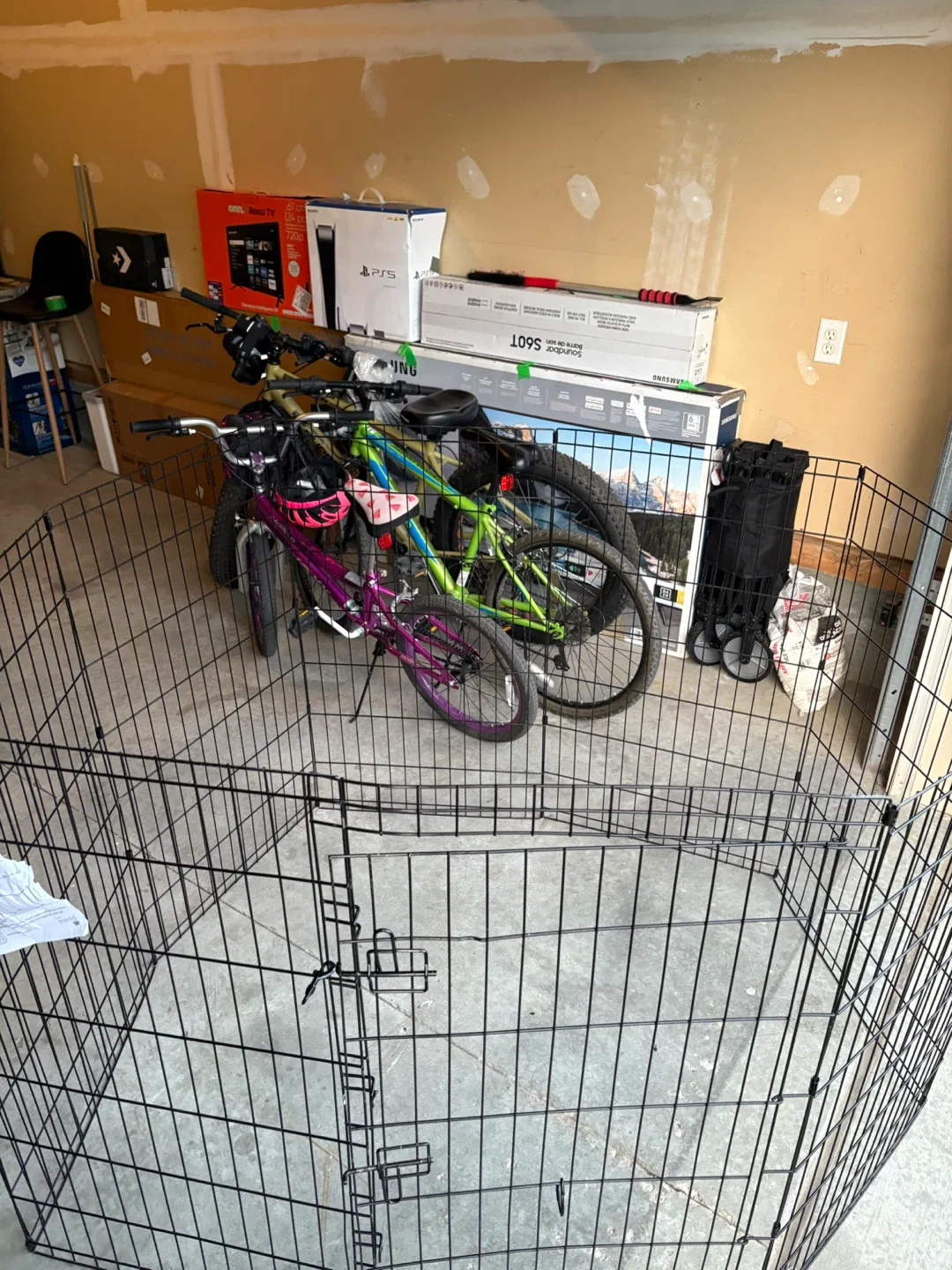 Snugg Pet Exercise Pen - Black image indicator(6)