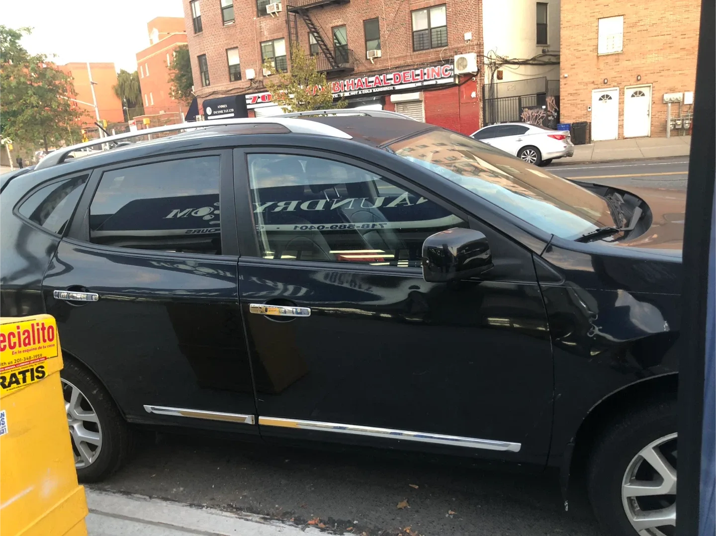 Nissan Rogue SL AWD image indicator(2)