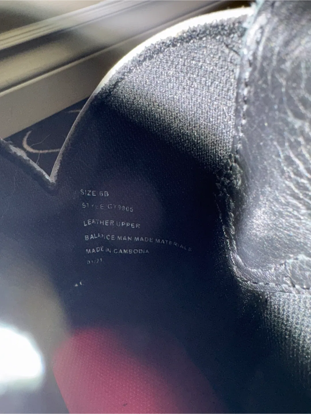 Justin Black & Turquoise Cowboy Boots - Size 6B image indicator(4)