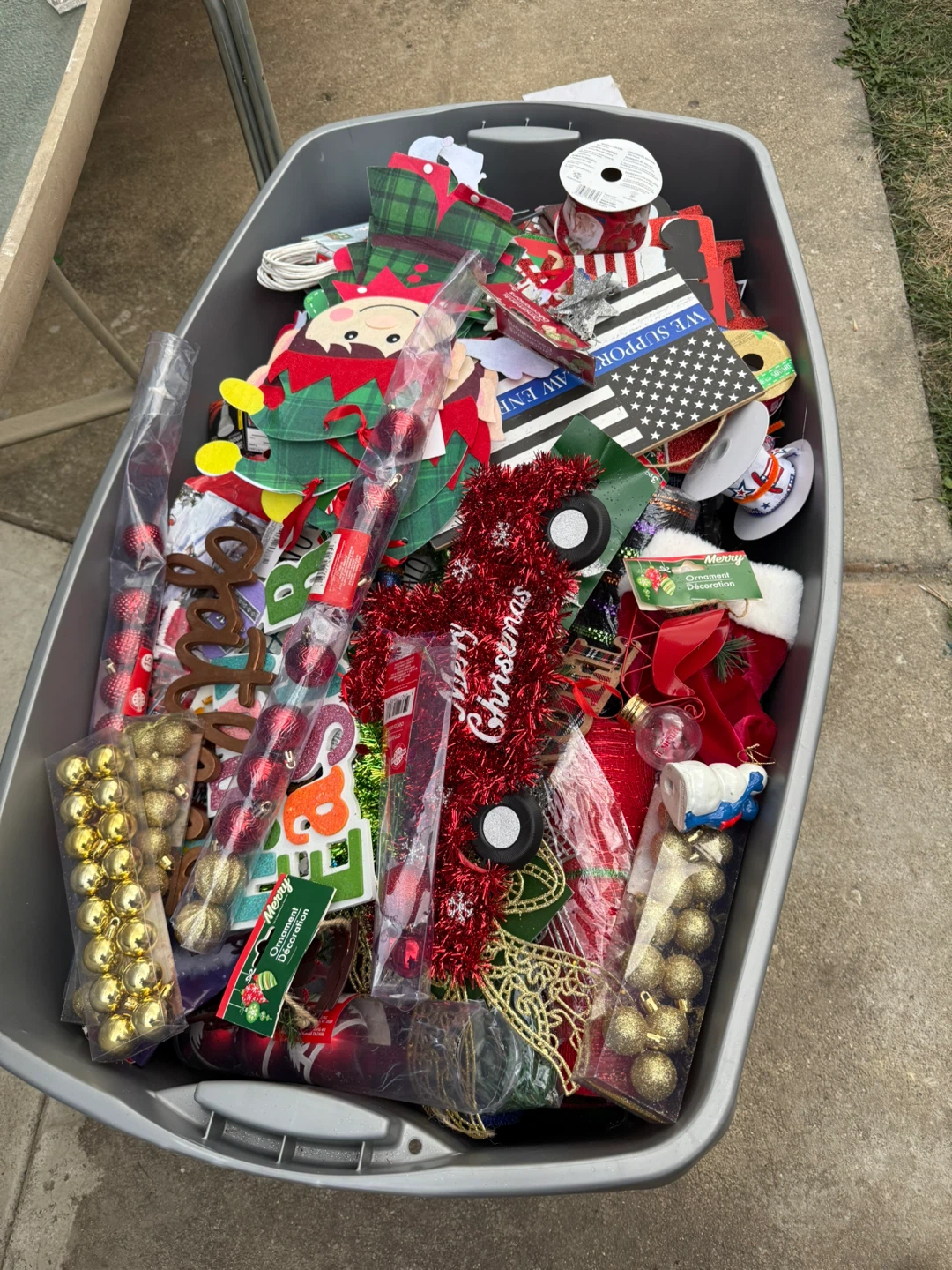 Christmas Decorations Lot