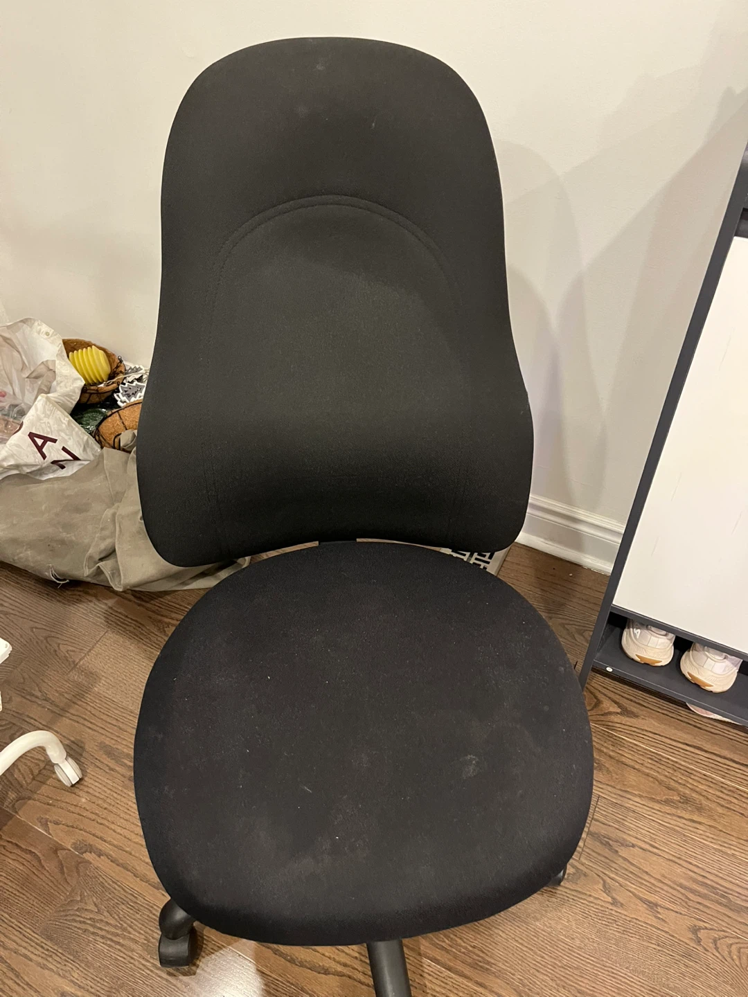Black Office Chair - photo 4