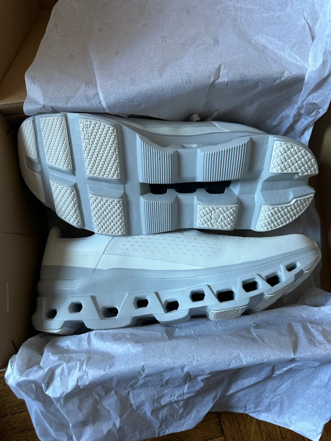 On Cloudmonster White Glacier US 10.5 image indicator(4)