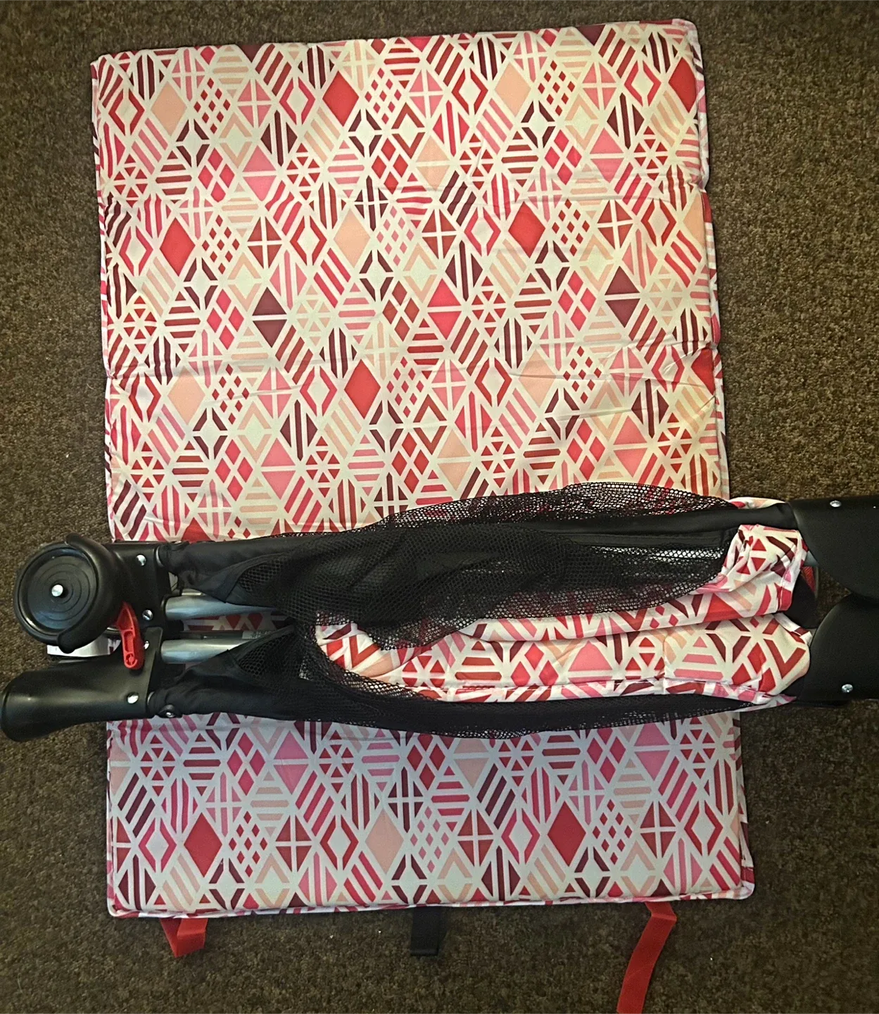 Harmony Play&Go Playard - Excellent Condition! image indicator(4)