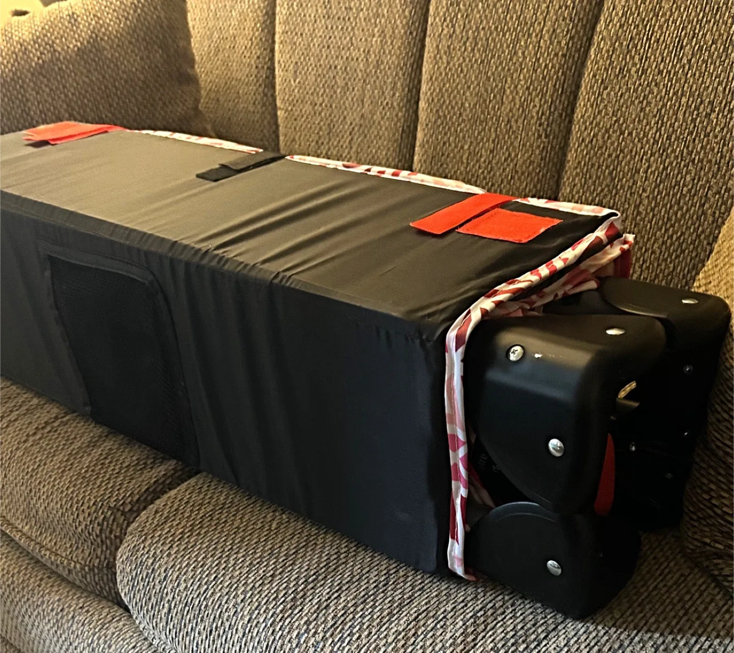 Harmony Play&Go Playard - Excellent Condition! image indicator(9)