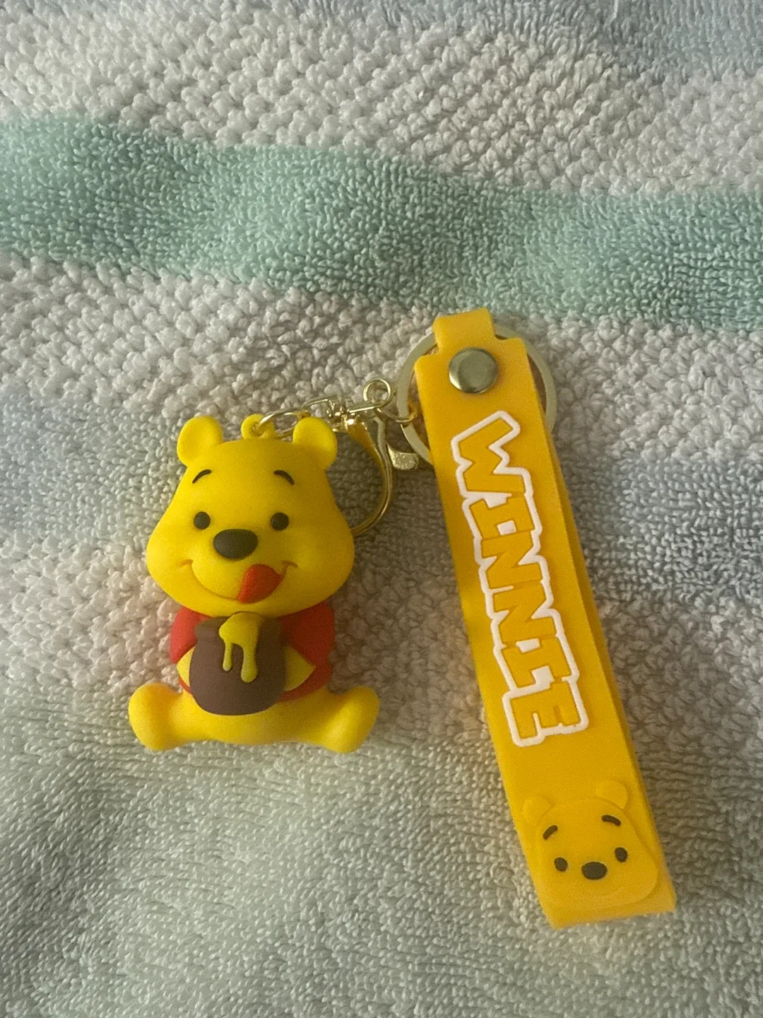 Winnie the Pooh Keychain image indicator(3)