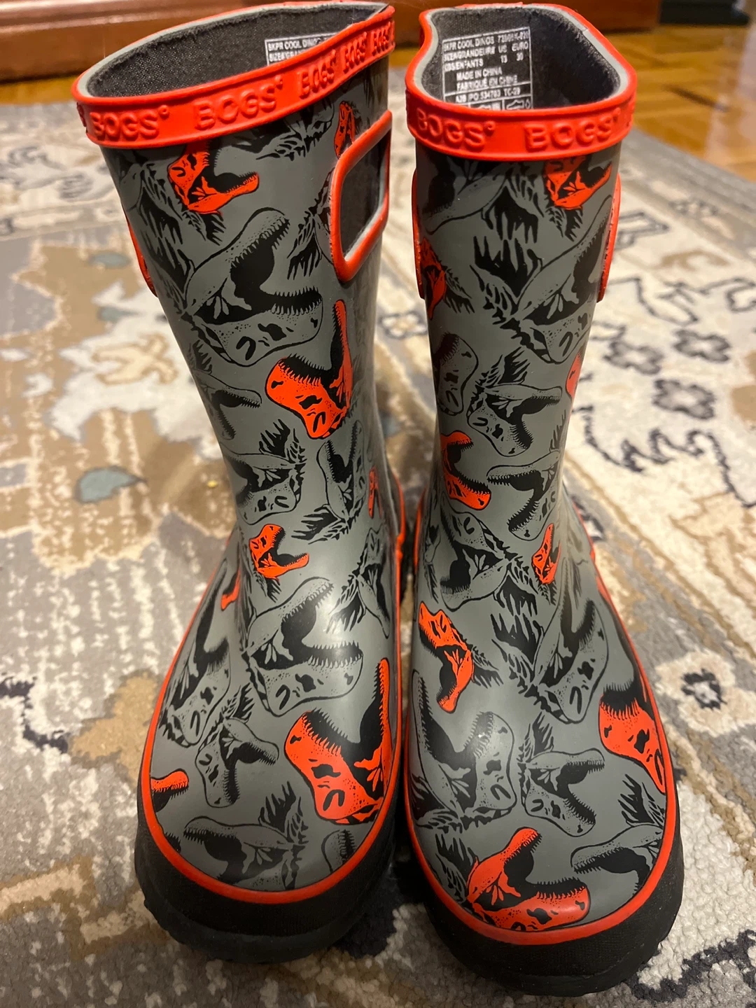 Bogs dinosaur kids boots size 13