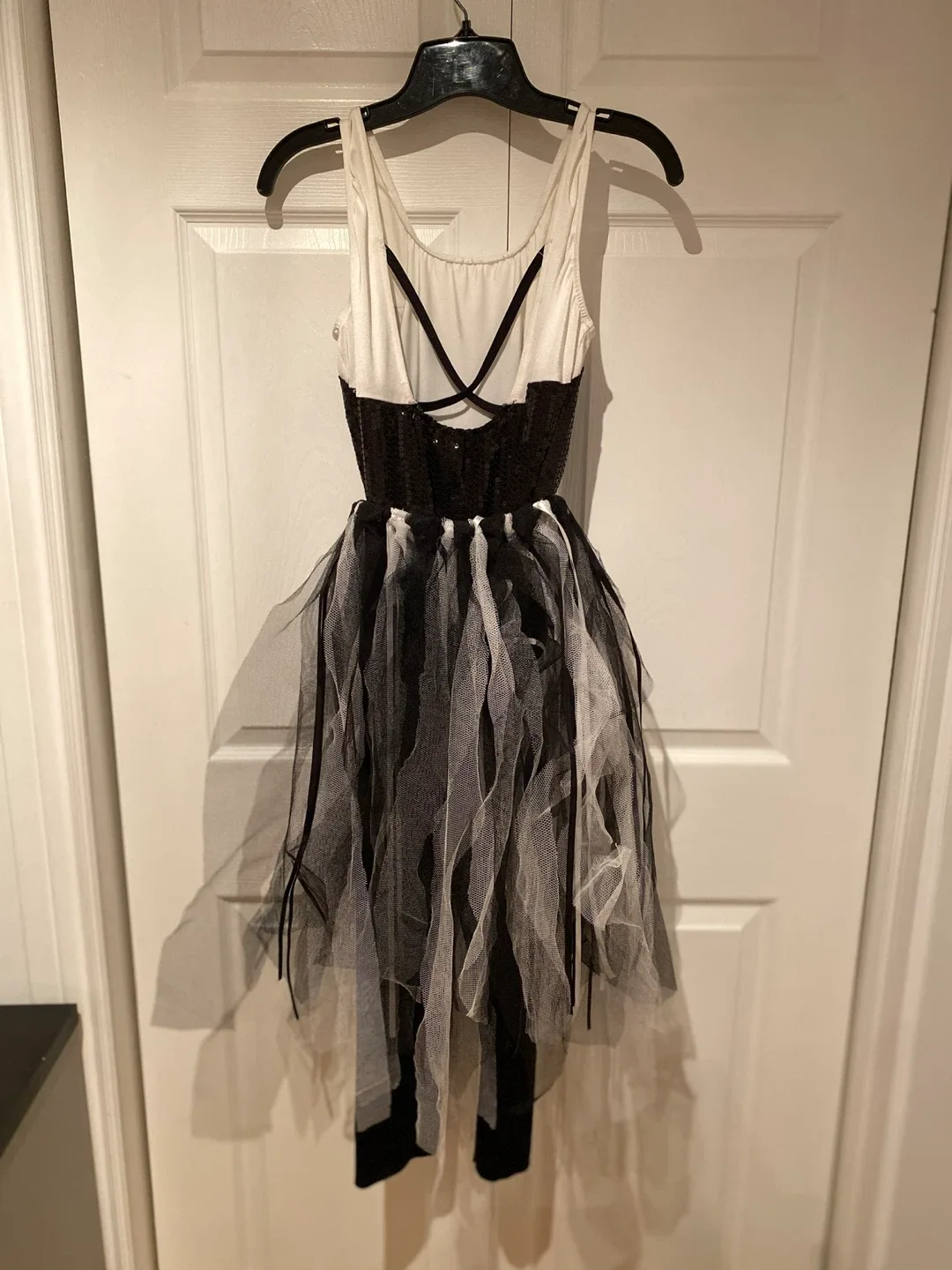 Dance/Halloween Costume image indicator(4)