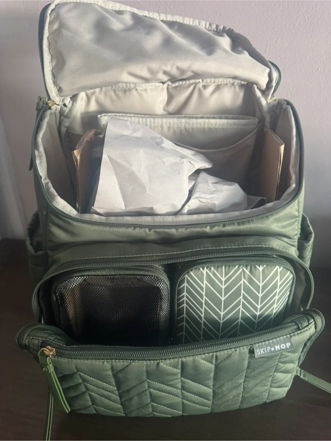 Skip Hop Olive Green Diaper Backpack image indicator(3)