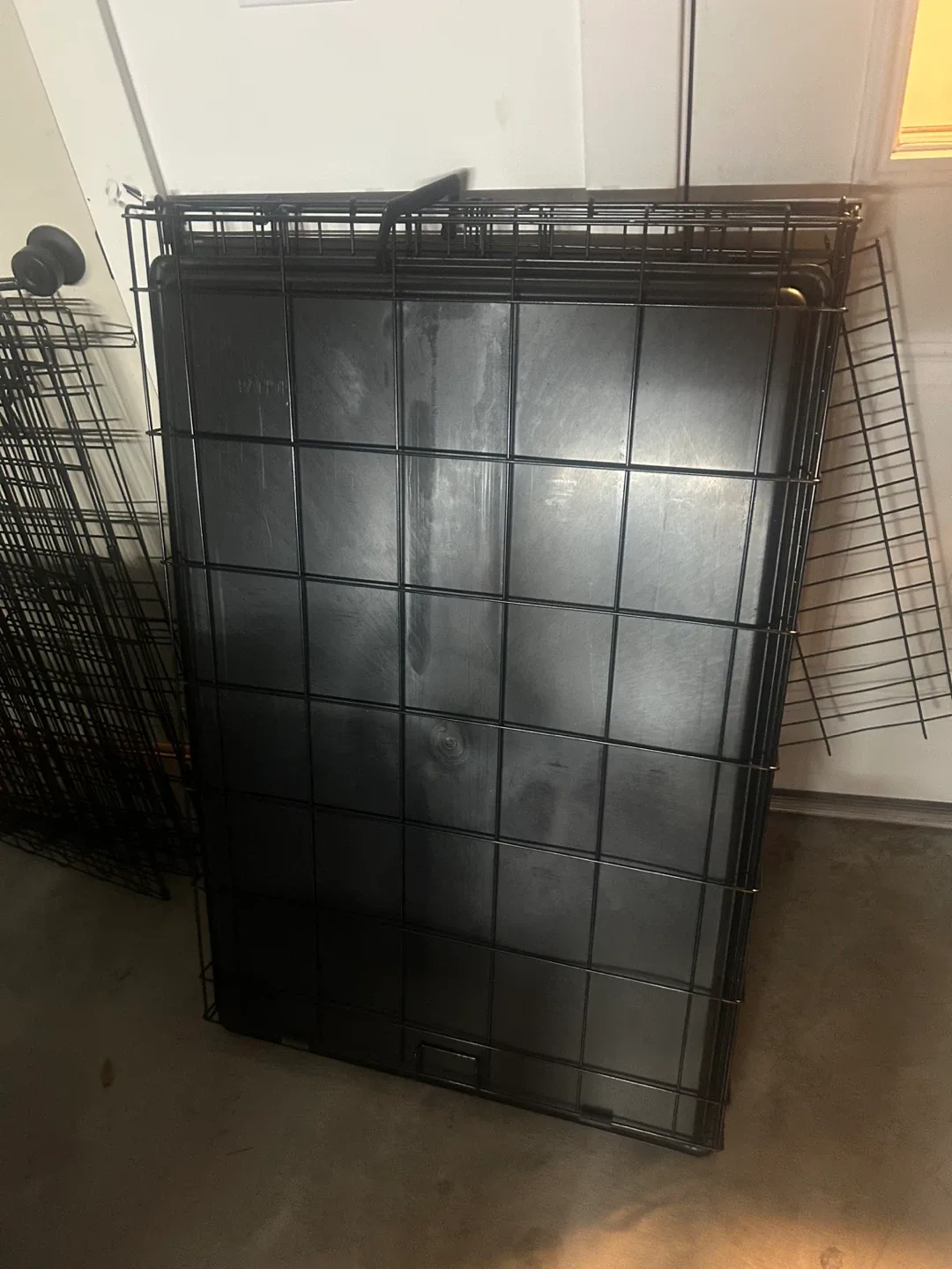 Paws & Pals Dog Crate - Black image indicator(2)