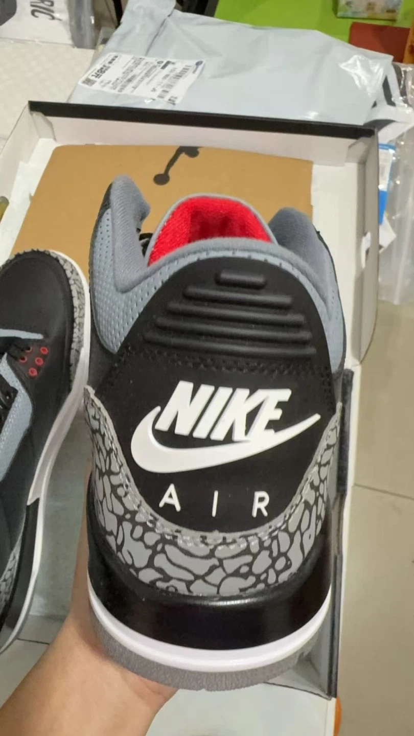 Nike Air Jordan 3 Retro Black Cement US 11 - photo 3