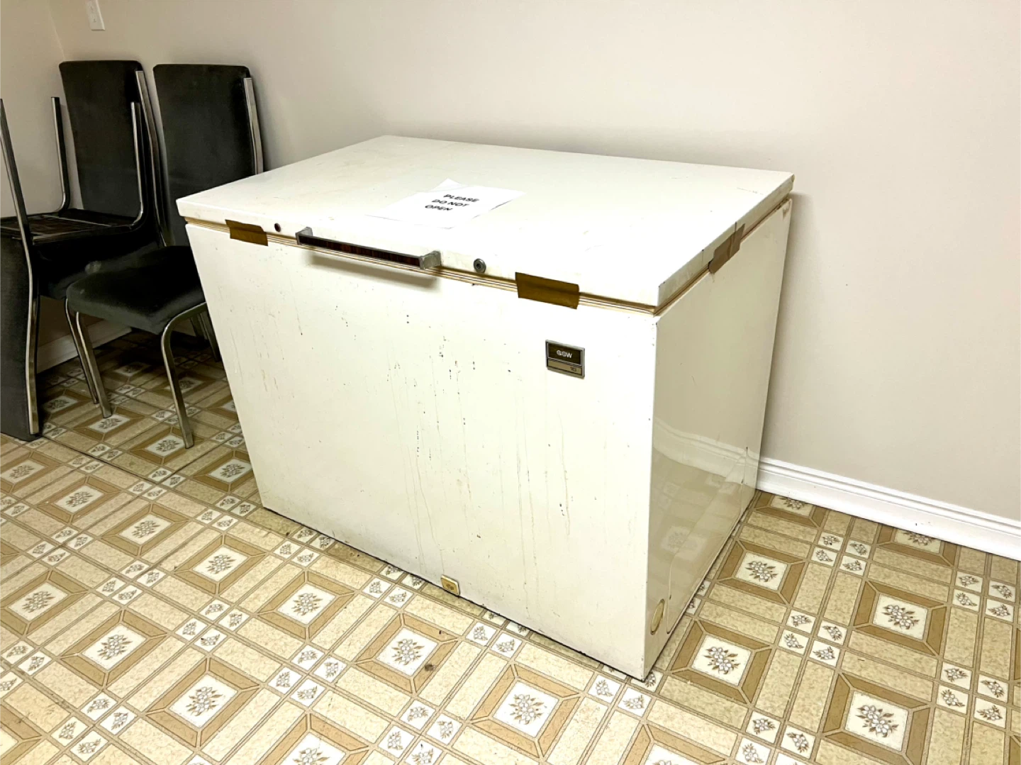 Kenmore Chest Freezer - White