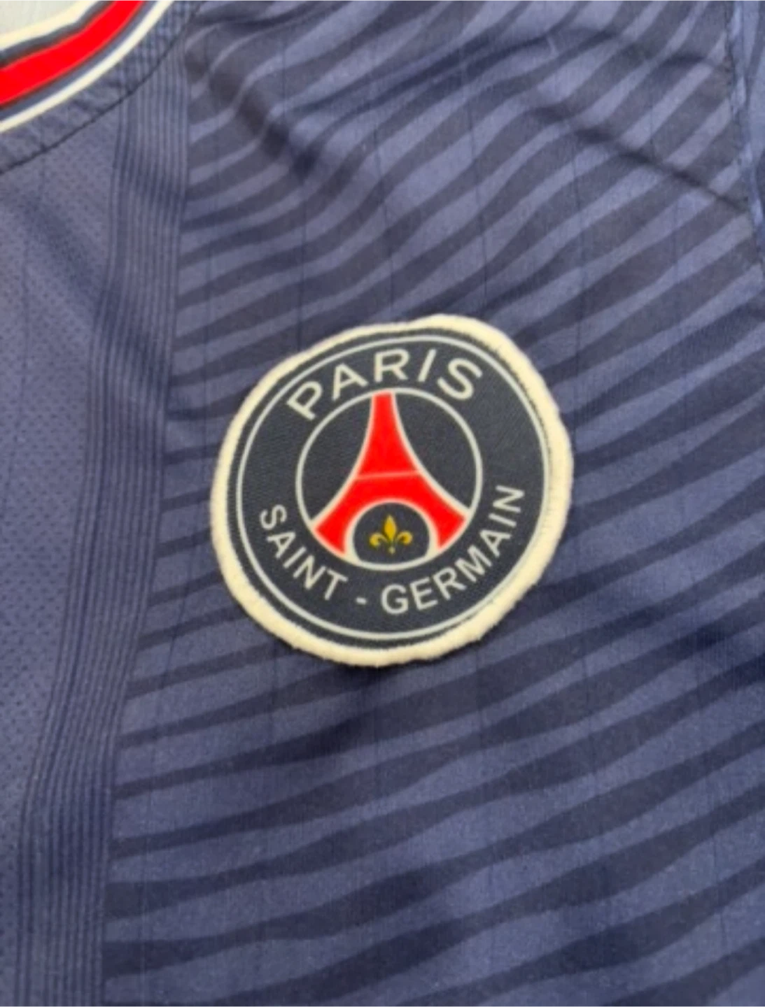 Paris Saint-Germain (PSG) Jersey - photo 4
