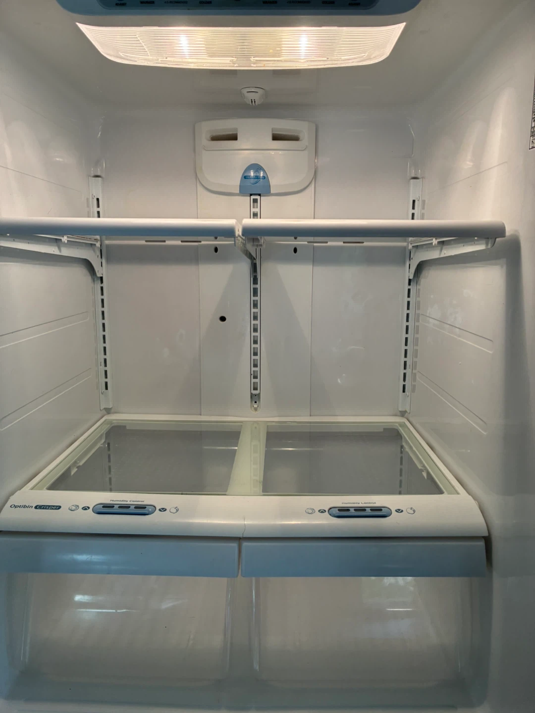 Lg refrigerator 30” wide 30” deep - photo 5
