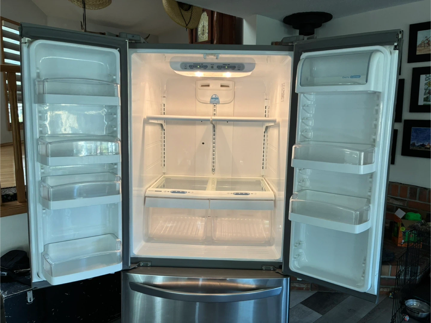 Lg refrigerator 30” wide 30” deep - photo 2