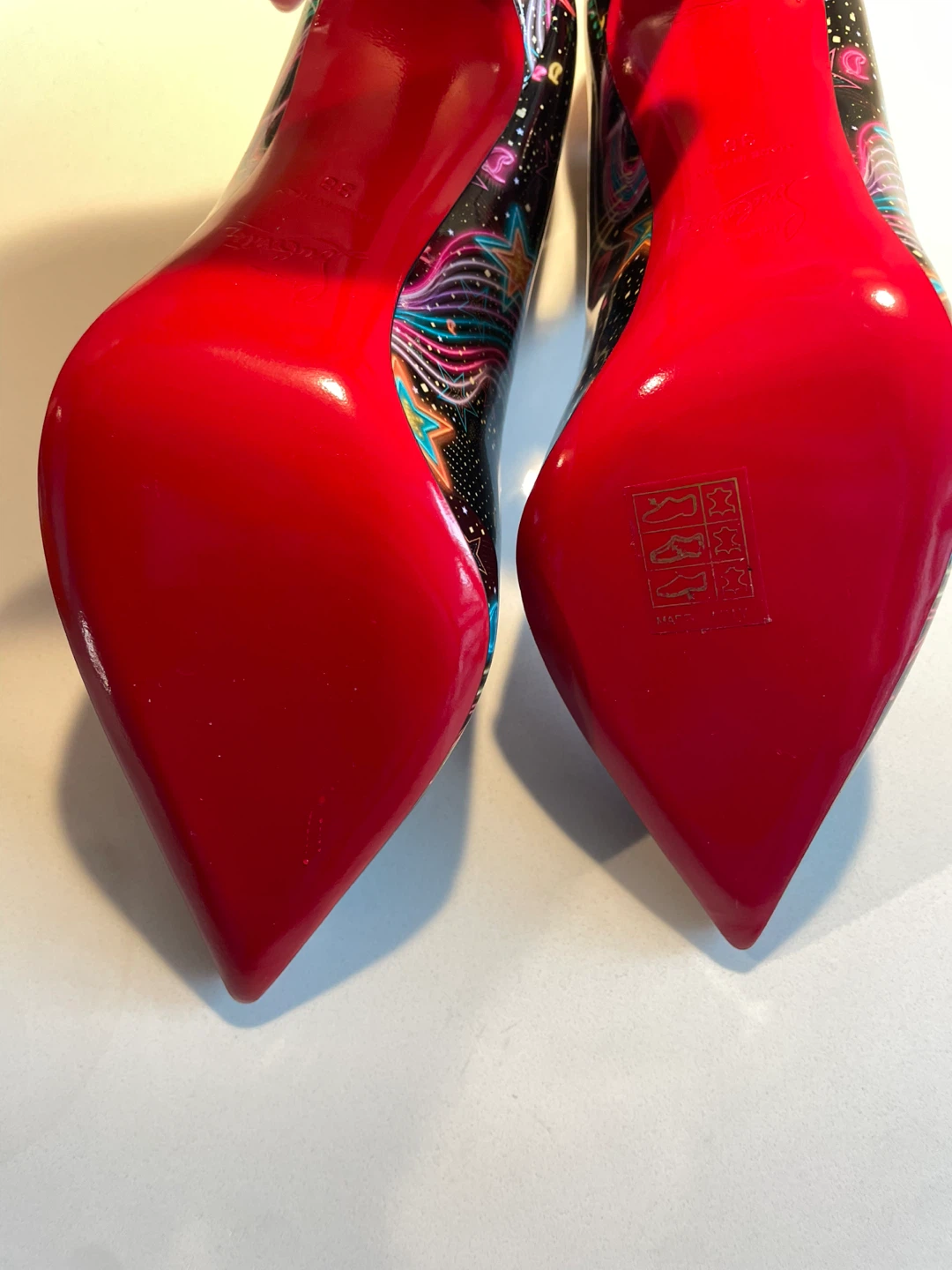 CHRISTIAN LOUBOUTIN Hot Chick 100mm Patent Starlight Heel - photo 4