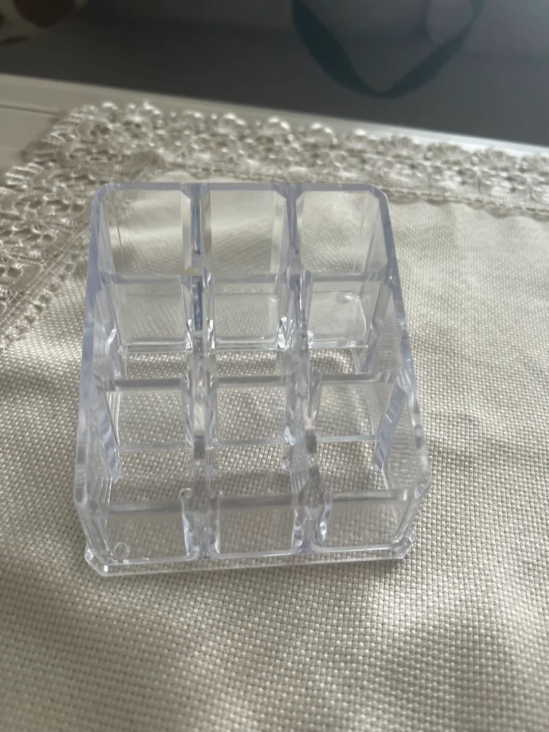 Clear Acrylic Makeup Organizer image indicator(2)
