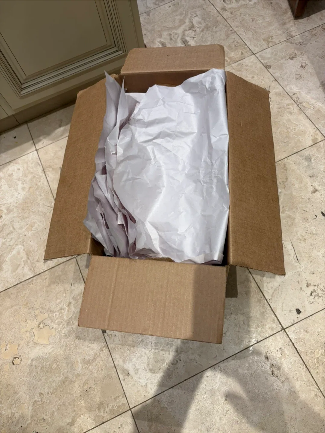 A box of packing paper for free 🧡" thumbnail