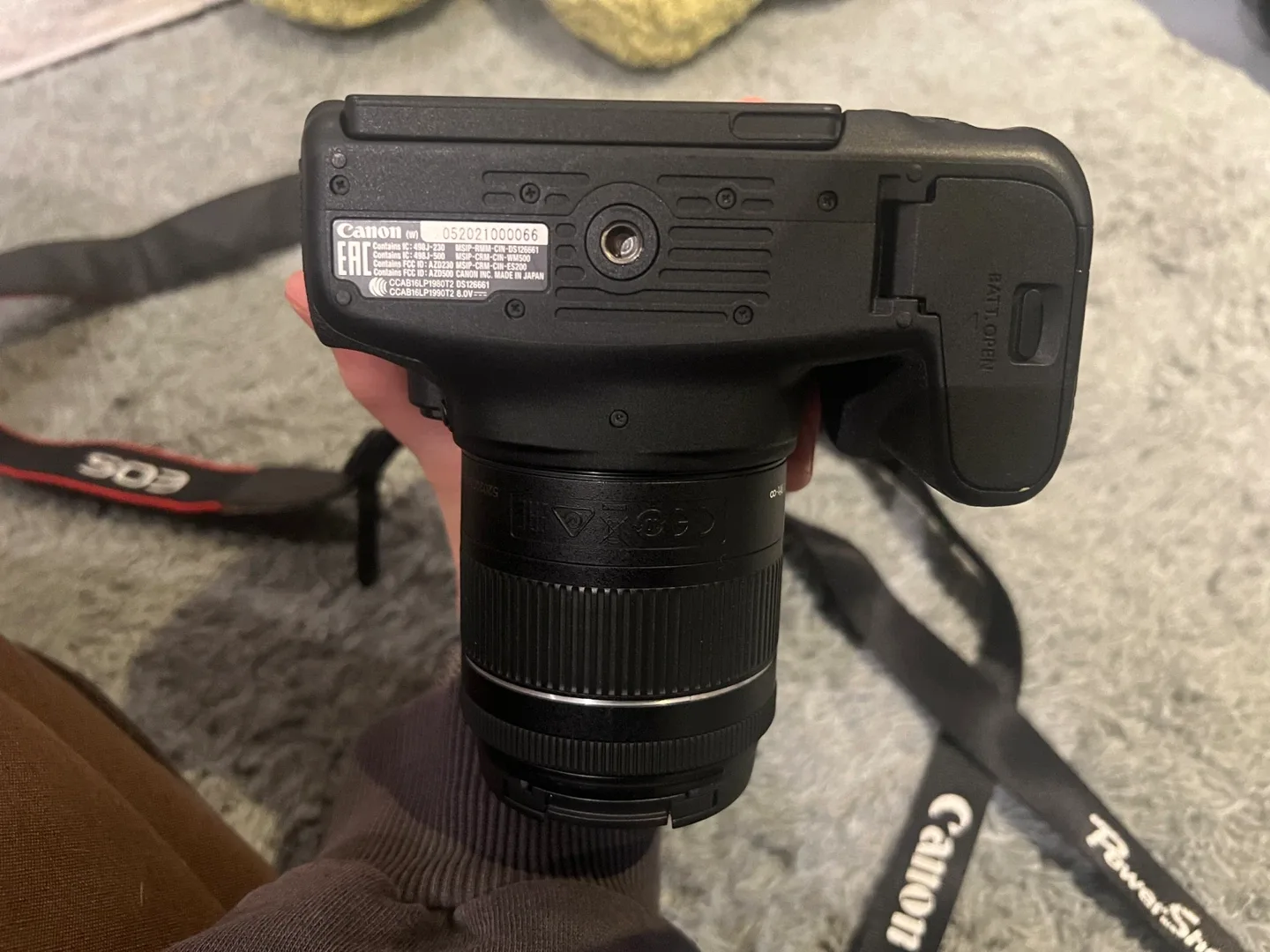 Canon EOS Rebel T7i DSLR Camera image indicator(6)