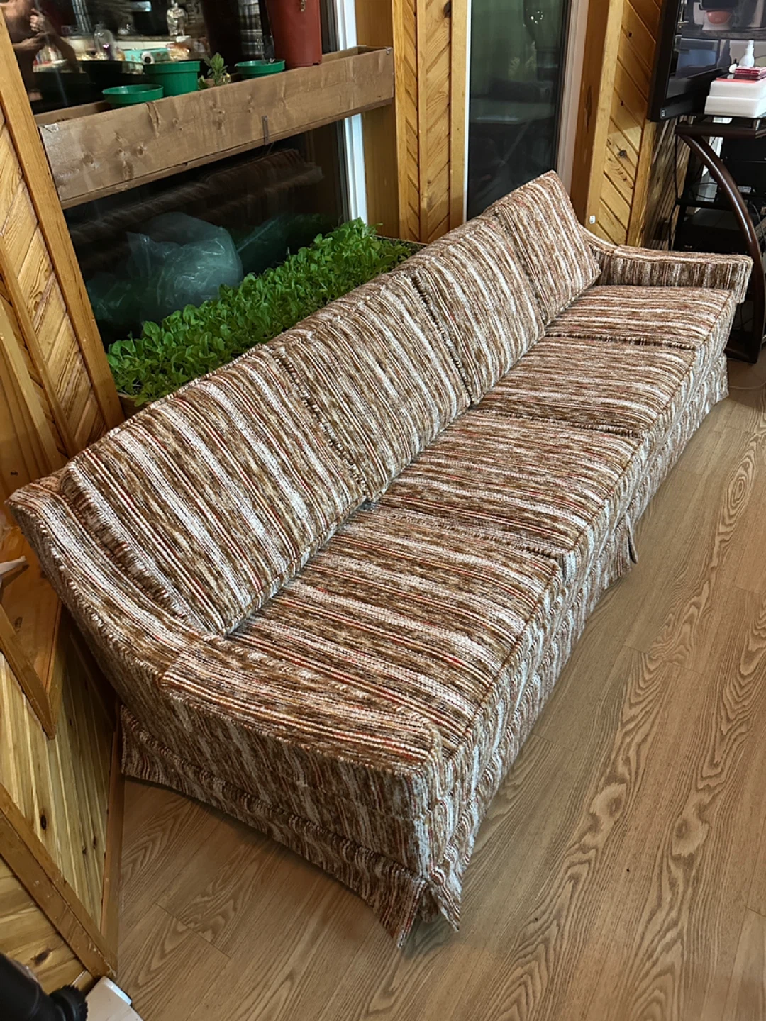 Vintage Mid-Century Modern 5-Seater Sofa (CAN DELIVER) - photo 4