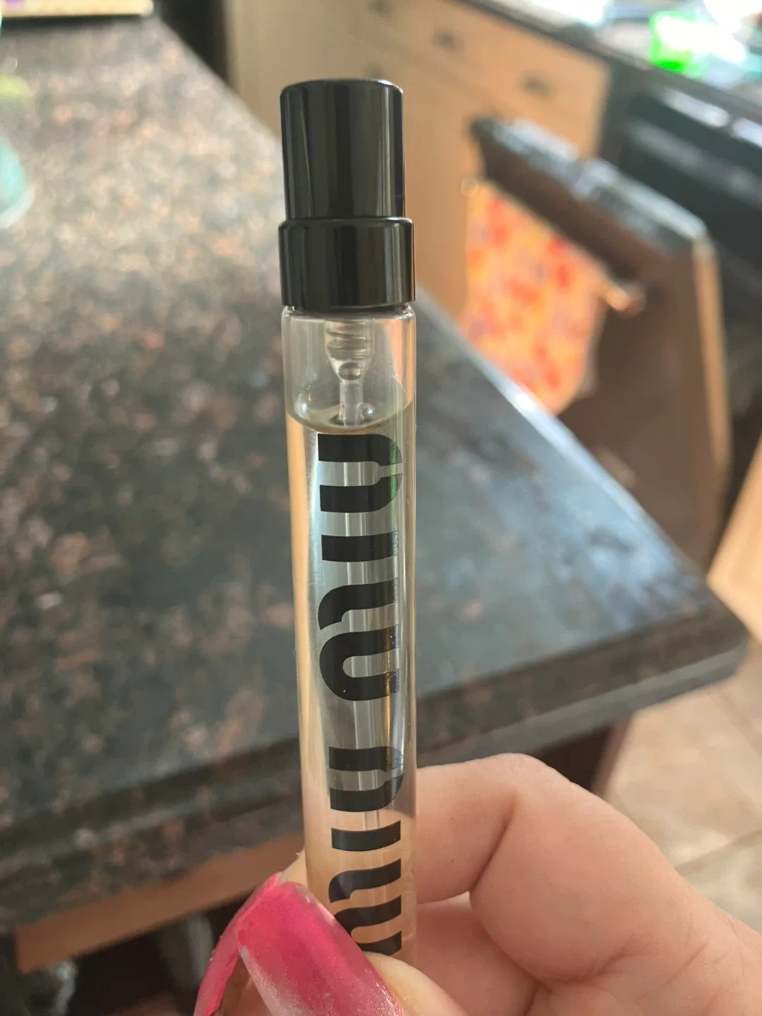 Miu Miu Miutine Eau de Parfum Travel Spray image indicator(2)