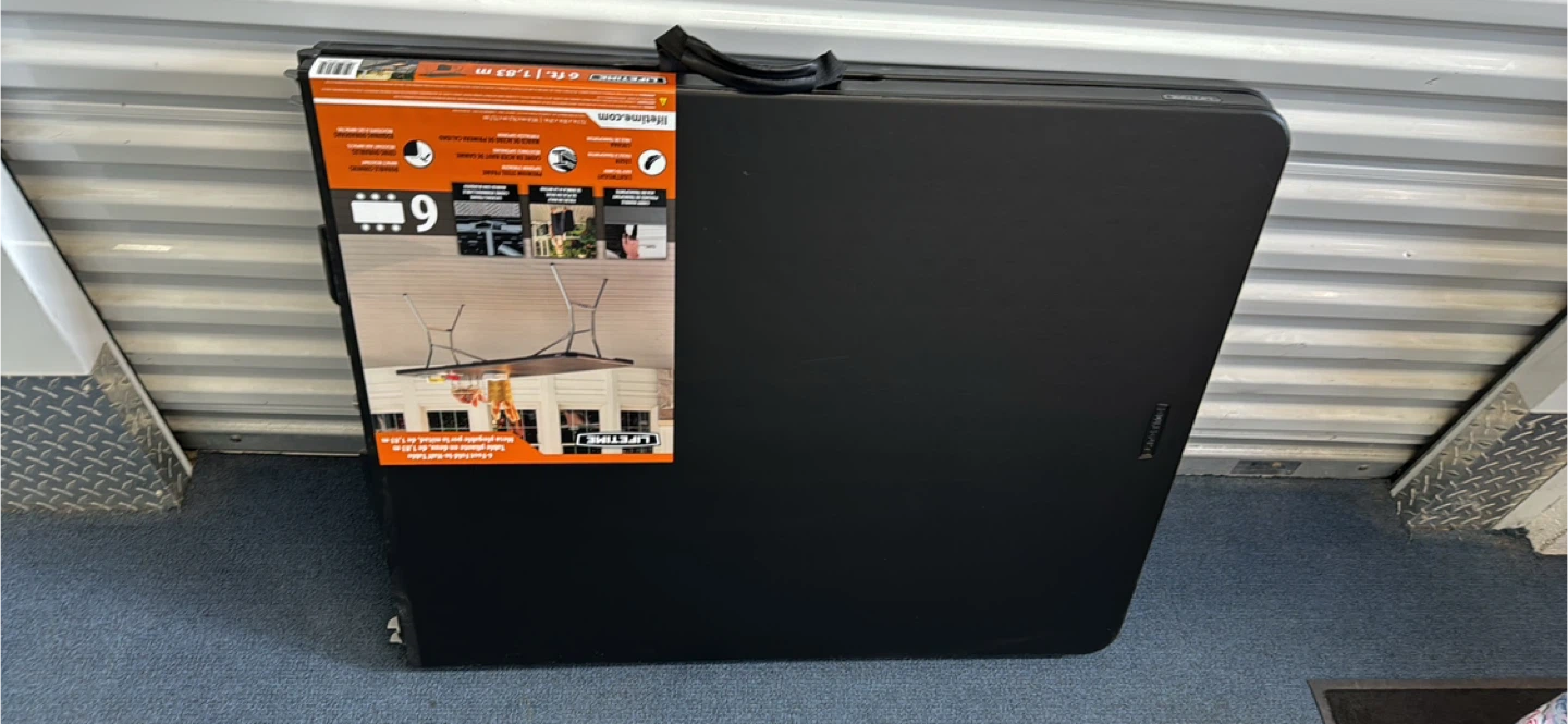 Lifetime 6 foot folding table new
