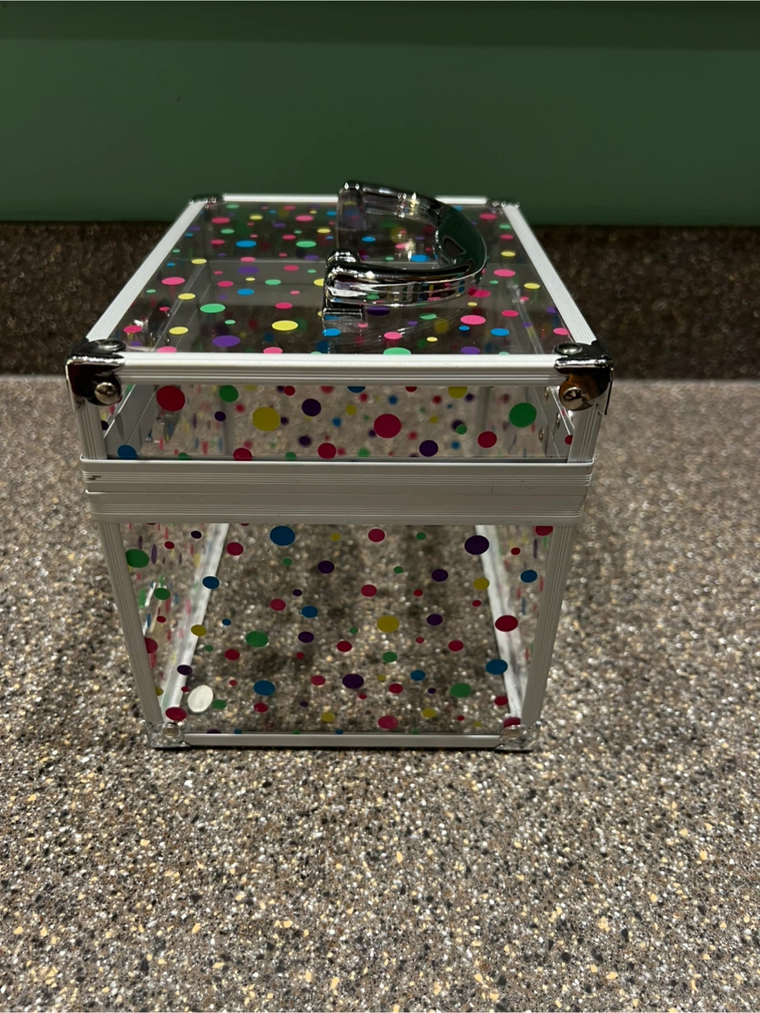 Clear/fun Dot Caboodle Box. 🧡 - photo 4