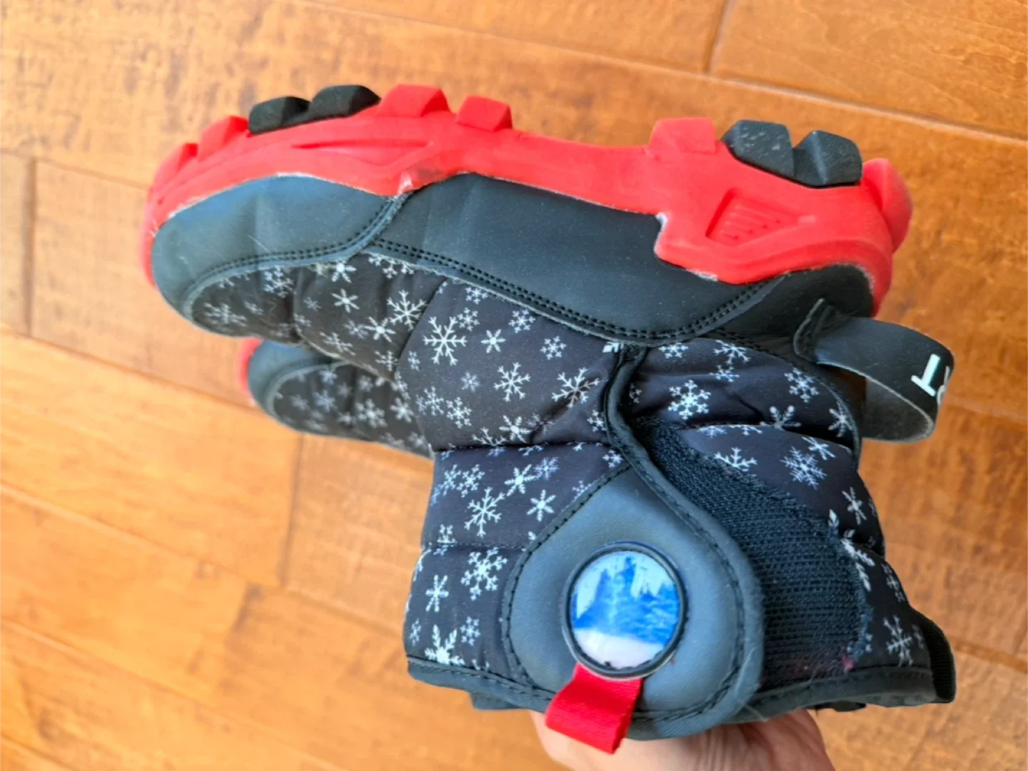 Kids Winter Boots - Snowflake Pattern image indicator(6)