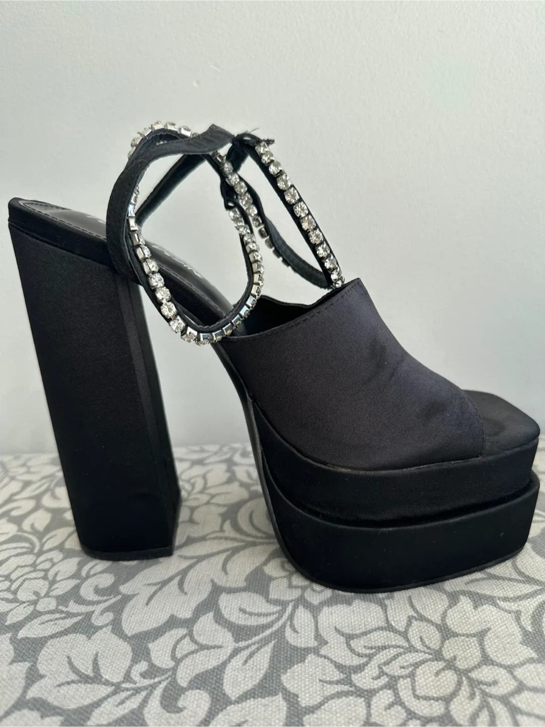 Public Desire Black Platform Heels image indicator(4)