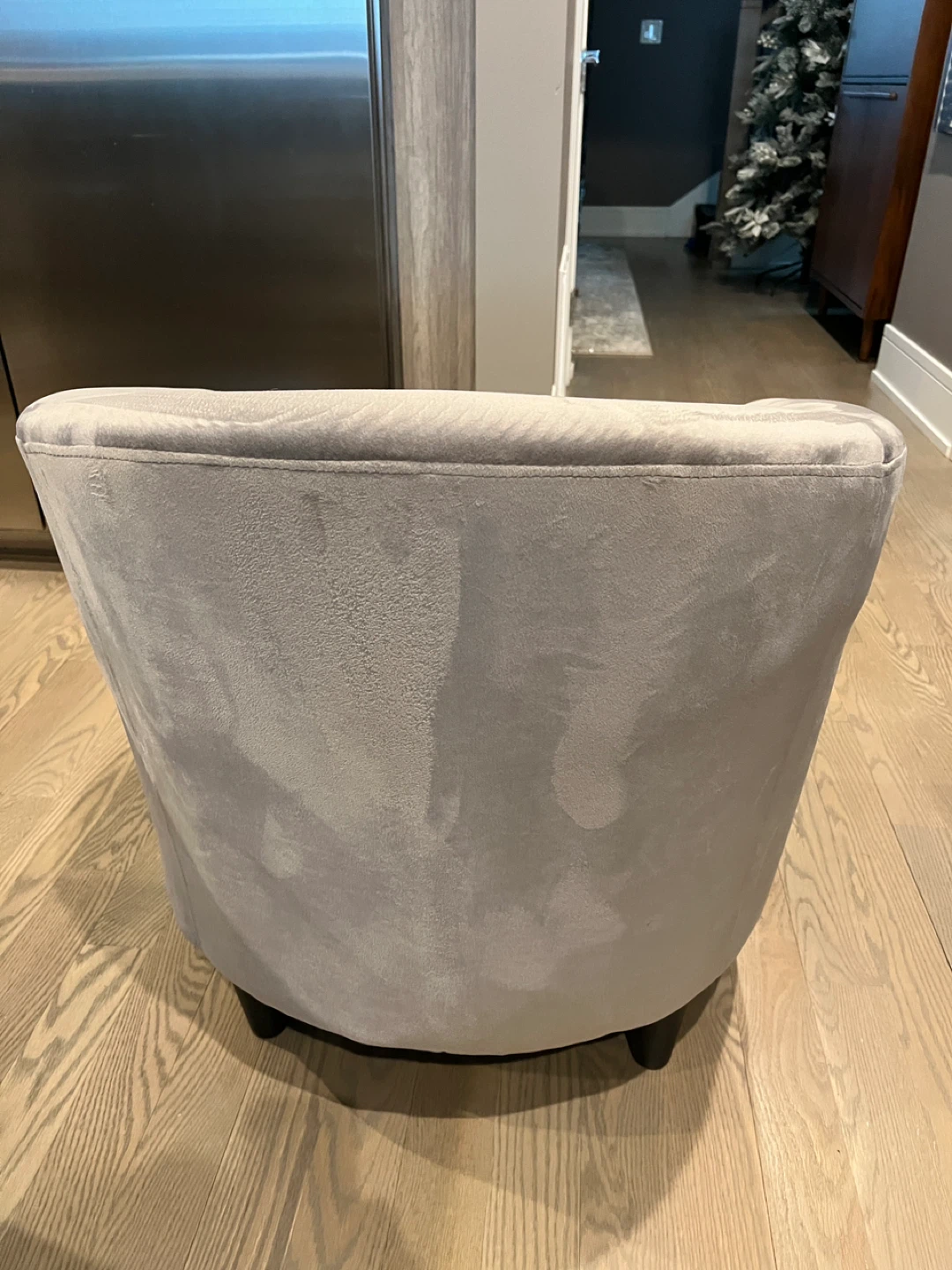Gray Velvet Accent Chair - photo 2