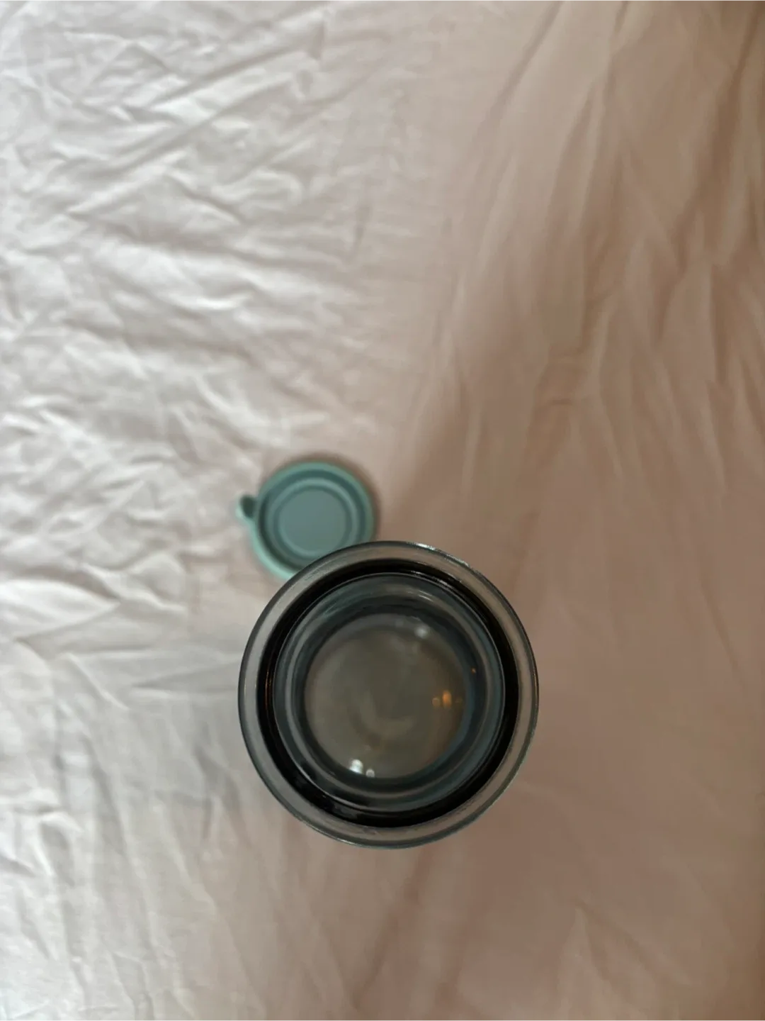 Blue Glass Carafe with Lid image indicator(3)