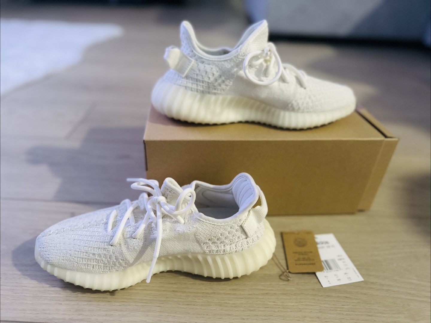 Adidas Yeezy Boost 350 V2 Bone White Size 6 US - photo 4