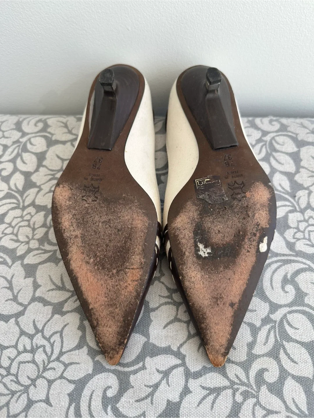 BCBGMAXAZRIA Brown & Cream Kitten Heels image indicator(7)