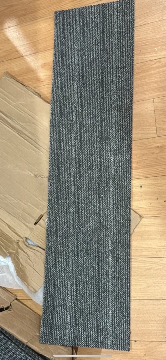 Interface Charcoal Tweed Carpet Tile image indicator(2)