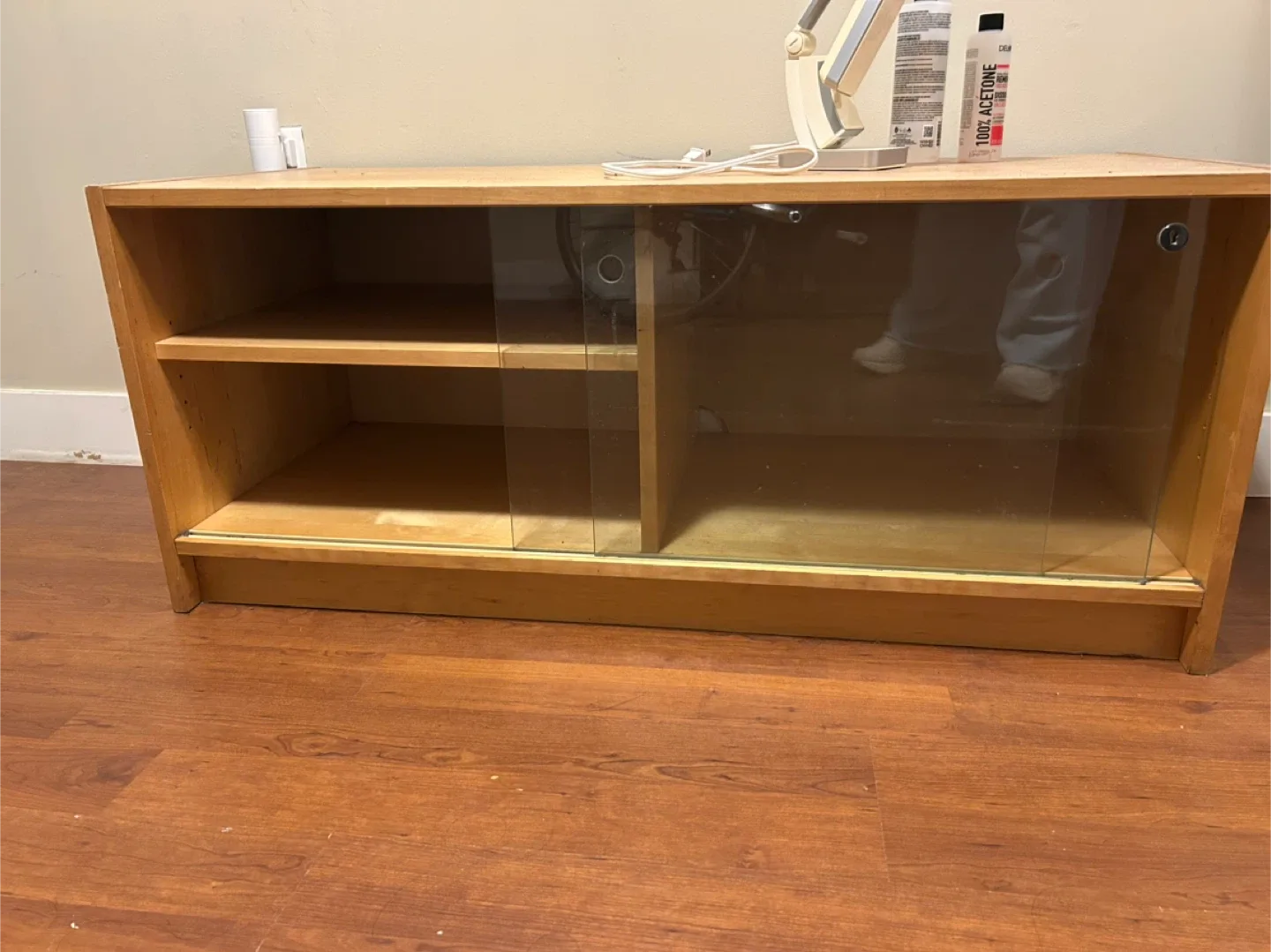 Light Wood TV Stand/Media Console image indicator(2)