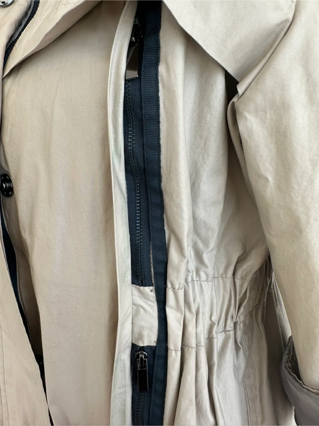 Zara Women's Versatile Jacket image indicator(7)