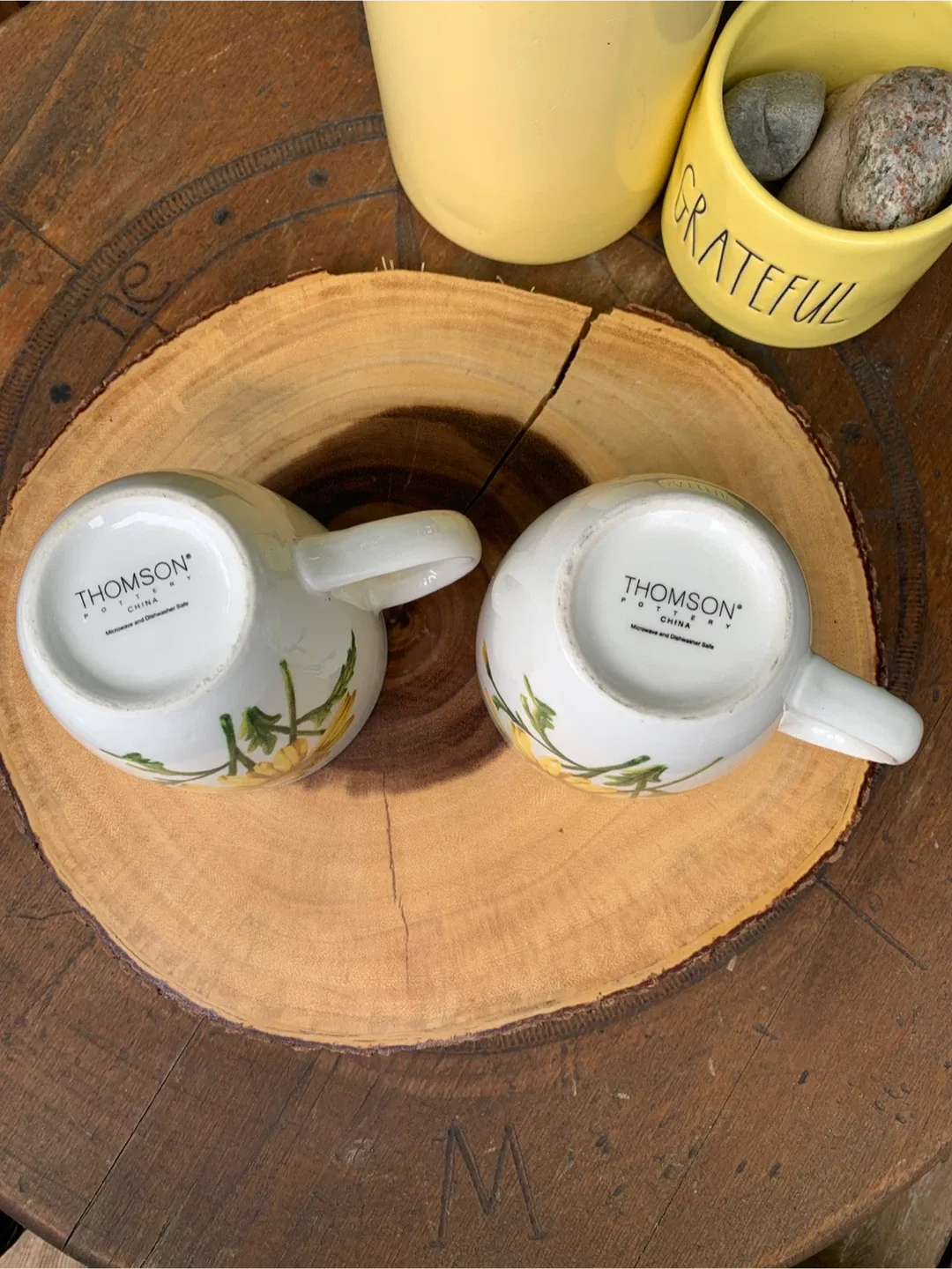 Thomson Pottery Floral Mugs image indicator(4)