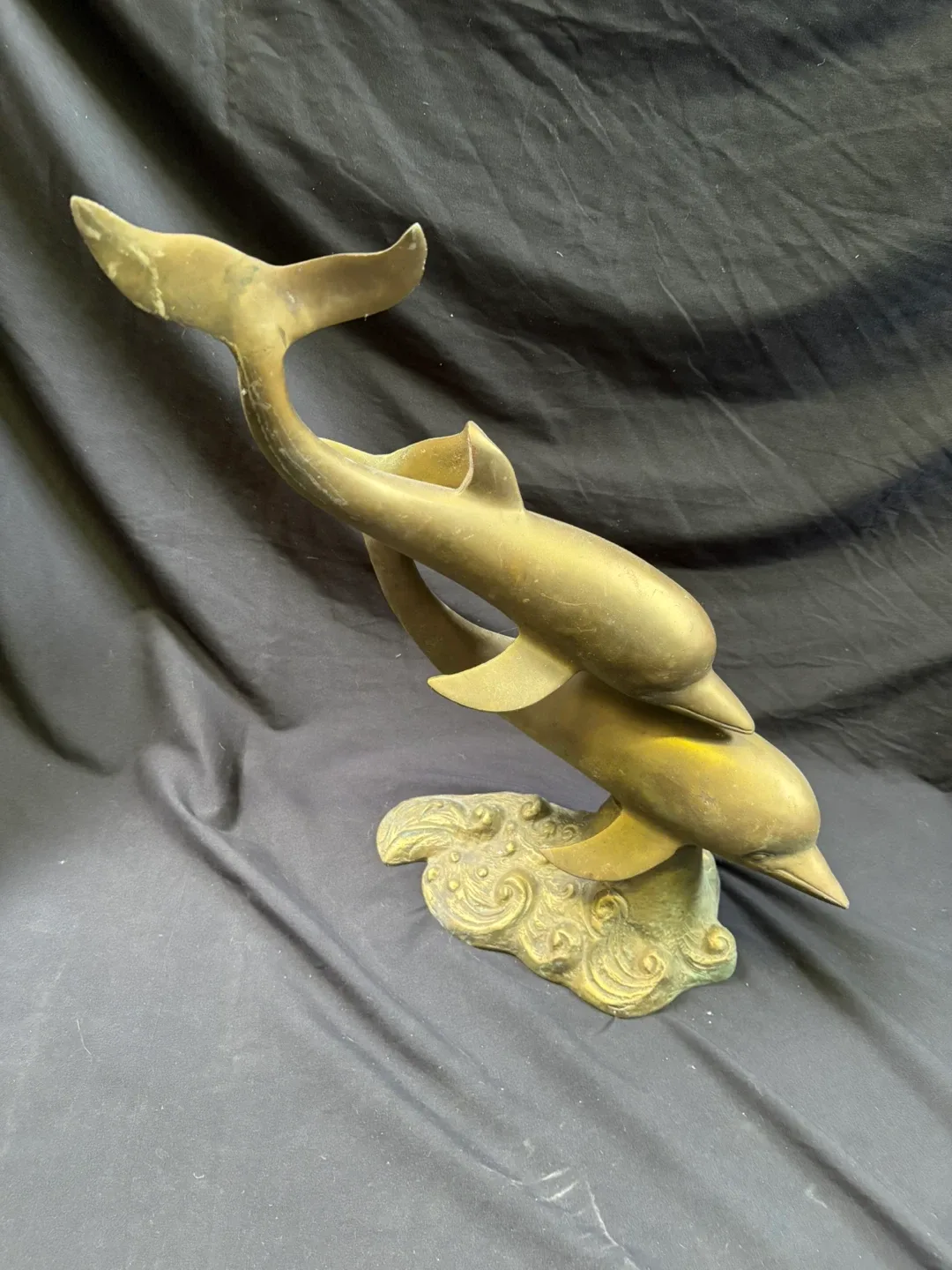 Brass Dolphin Sculpture image indicator(2)