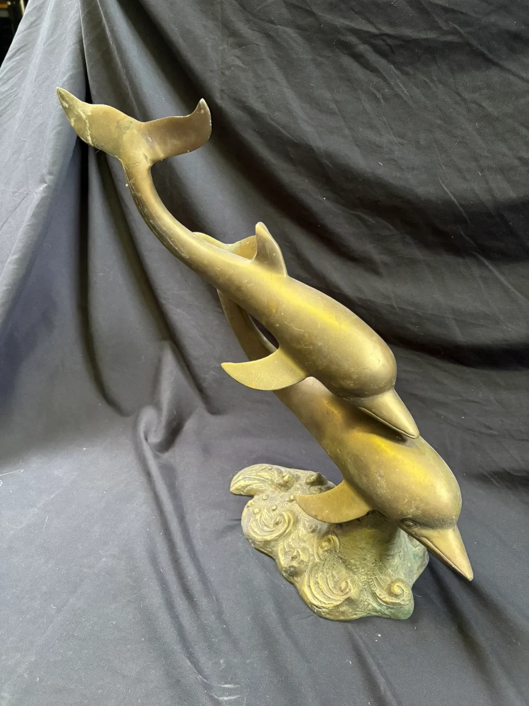 Brass Dolphin Sculpture image indicator(3)