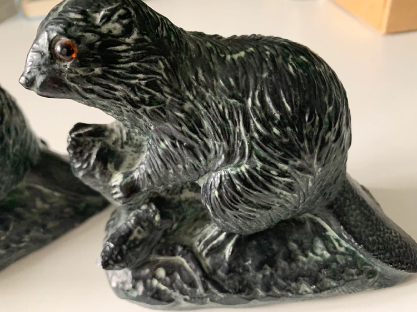 Vintage Beaver Figurines - Pair - photo 2