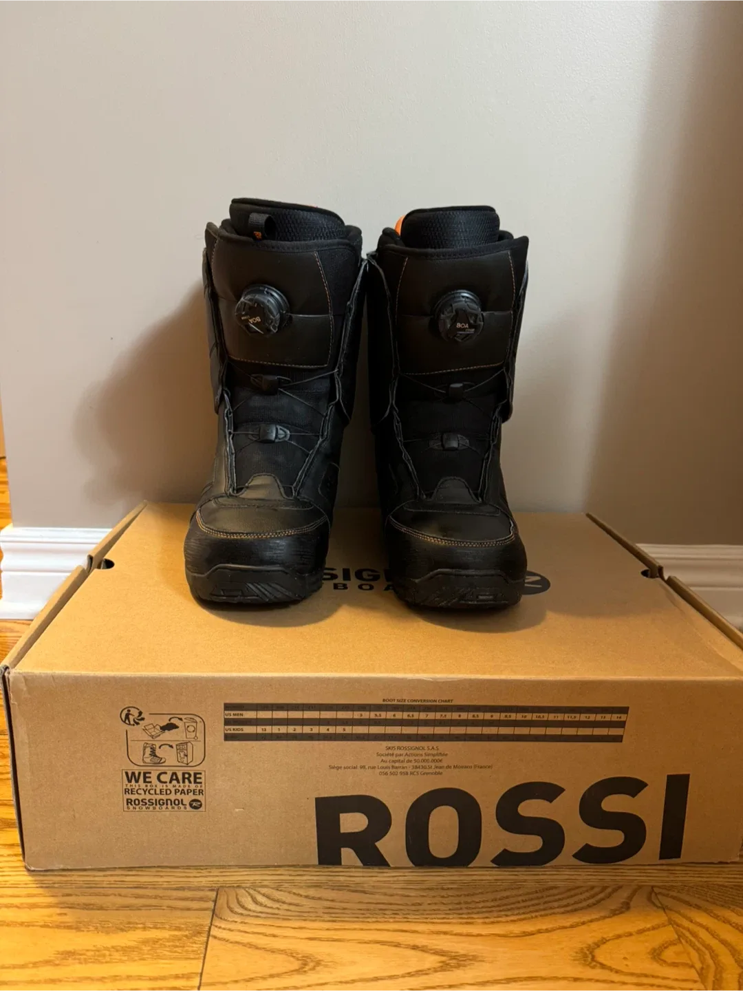 Men’s size 9 Rossignol Snowboard Boots image indicator(2)