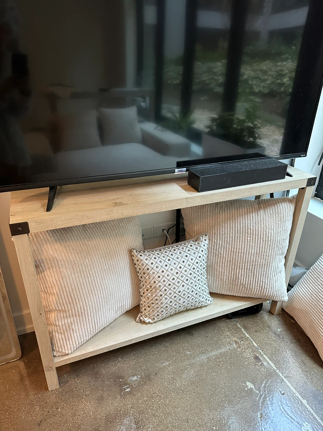 Console Table/ TV Stand