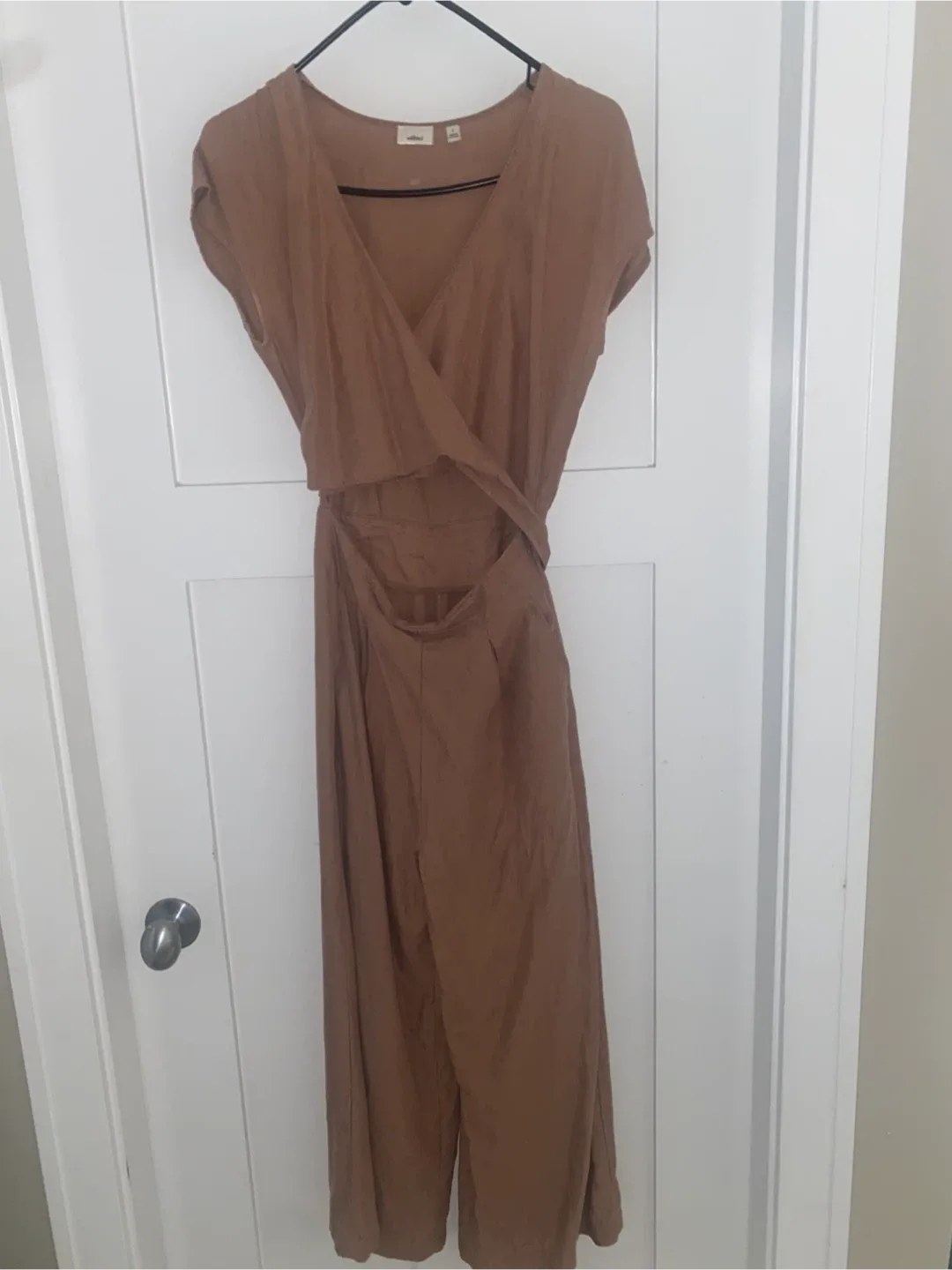 Wilfred aritzia Brown Jumpsuit - size small image indicator(2)
